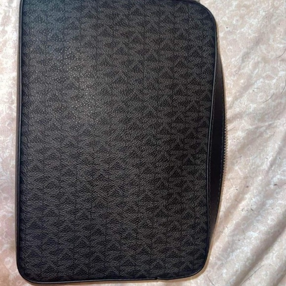 Barely used - Picture 2 of 3